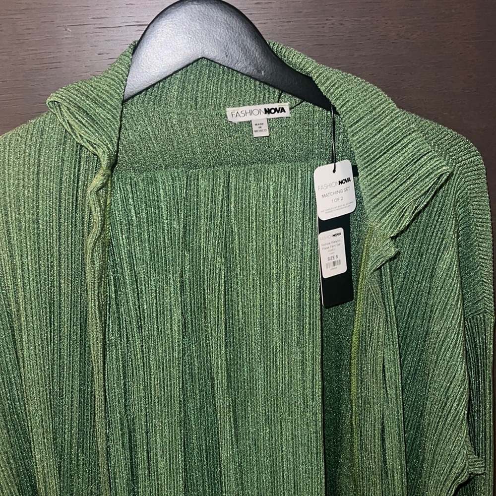 Fashion Nova long sleeve pant set sparkly green size S